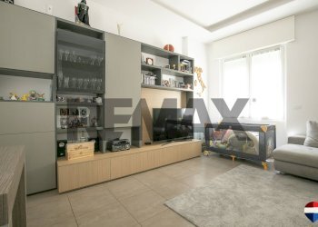 Two-room apartment VIA GIACOMO PUCCINI, 17 
 Sestri Ponente, Genova (neighborhood Sestri Ponente) - photo 4