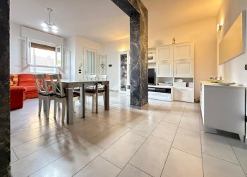 Four-room apartment Via gino solmi, Budrio - photo 1