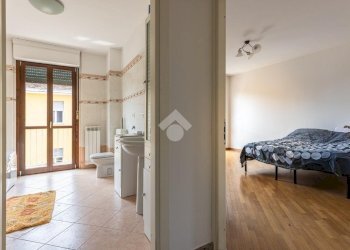 Four-room apartment Via San Nazario, Ivrea - photo 10