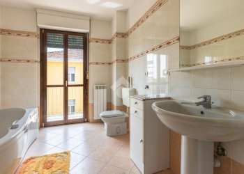 Four-room apartment Via San Nazario, Ivrea - photo 13