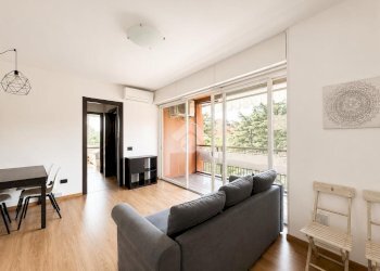 Two-room apartment Via Giuseppe Verdi, hamlet Milano 3, Basiglio - photo 2