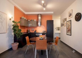 Three-room apartment Viale Regina Elena, Rimini - photo 5
