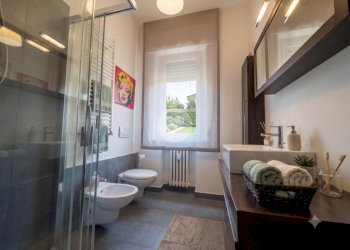 Three-room apartment Viale Regina Elena, Rimini - photo 15