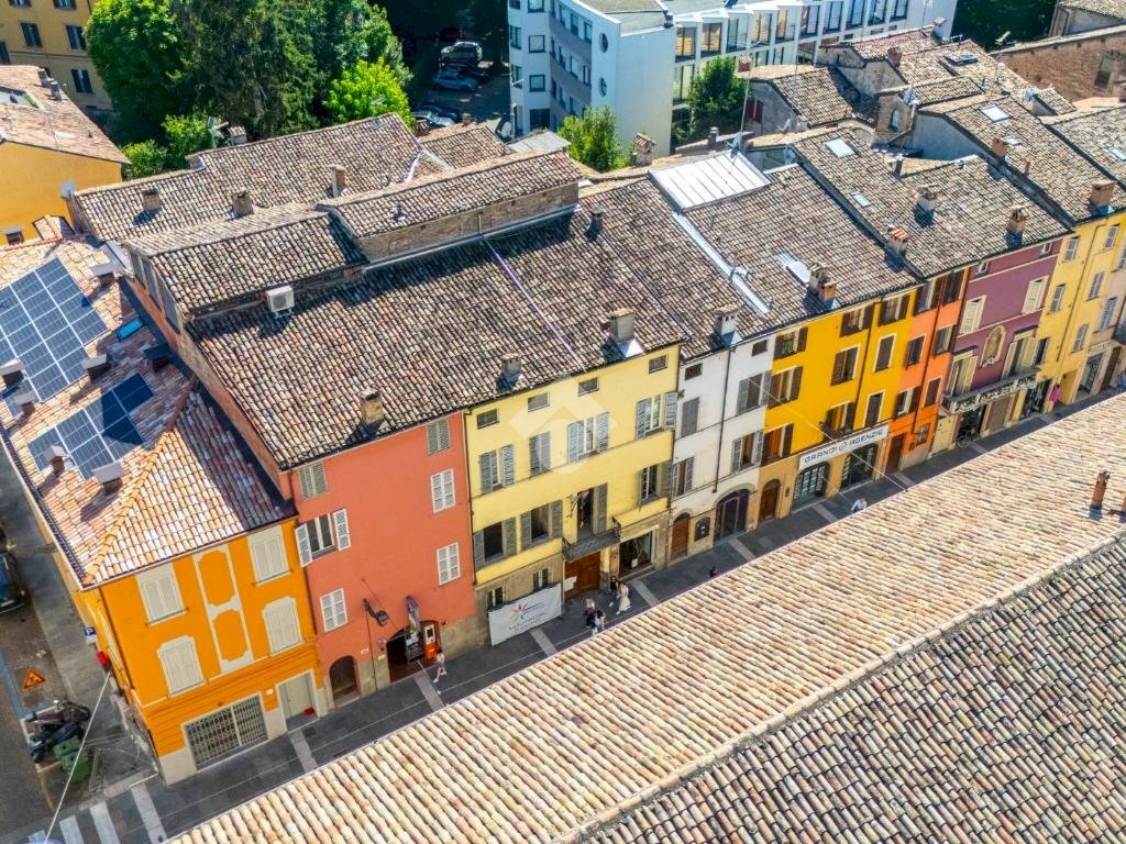 Appartamento Strada Massimo D'Azeglio, Parma (zona Oltretorrente) - foto 2