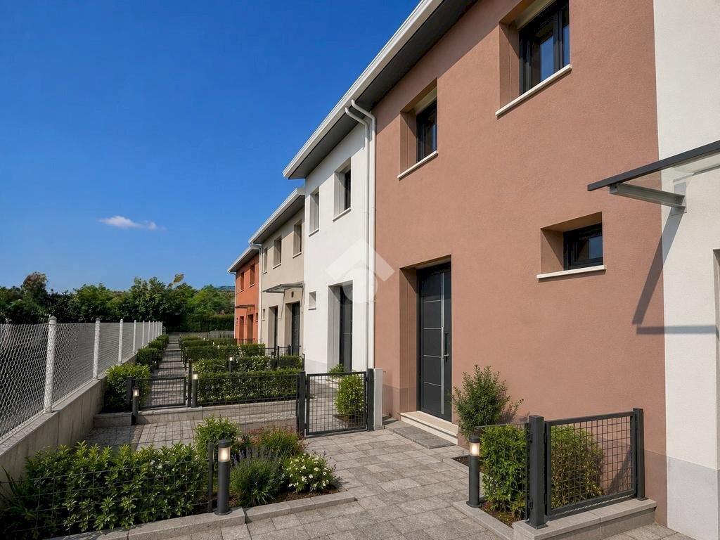 Terraced Villa Piazza A. Panzini, Santarcangelo di Romagna - photo 1