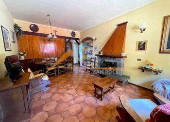 Casa indipendente Chiusi della Verna - foto 1