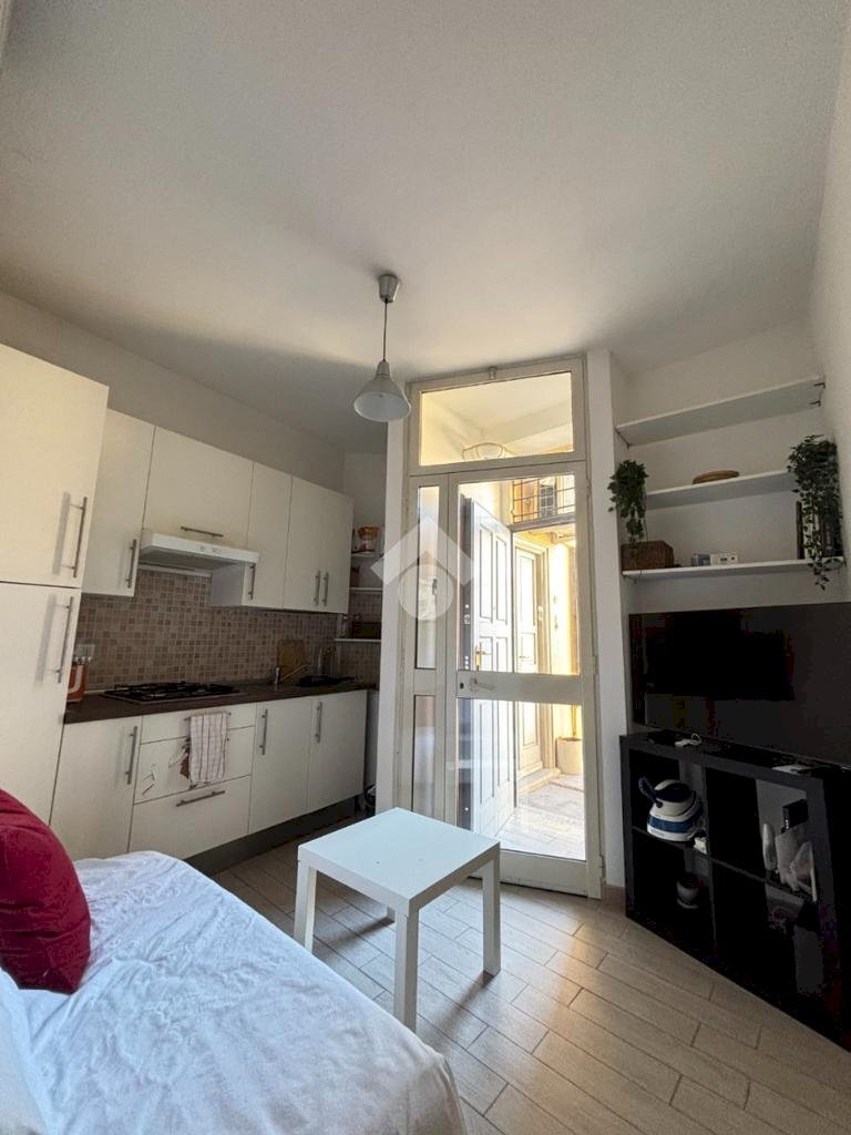 Bilocale Via Pasquale Sottocorno, Milano - foto 1