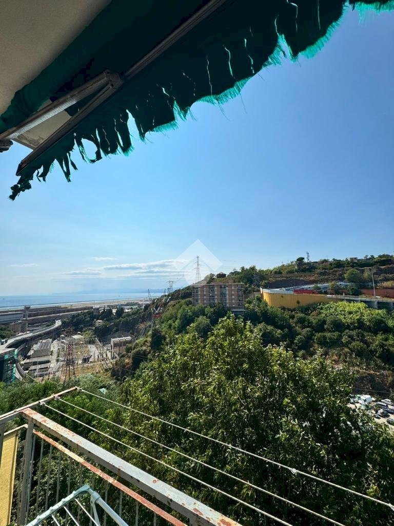 Quadrilocale Via dei sessanta, Genova (zona Cornigliano) - foto 1