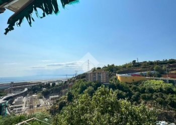 Quadrilocale Via dei sessanta, Genova (zona Cornigliano) - foto 1