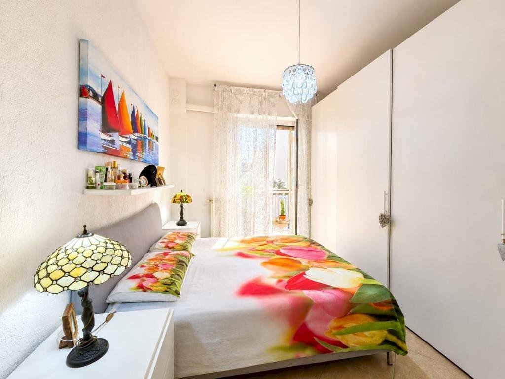 Apartment Corso Tardy e Benech, Savona (neighborhood Santa Rita) - photo 3