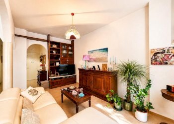Appartamento Corso Tardy e Benech, Savona (zona Santa Rita) - foto 11