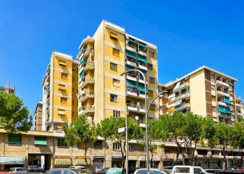 Appartamento Corso Tardy e Benech, Savona (zona Santa Rita) - foto 37