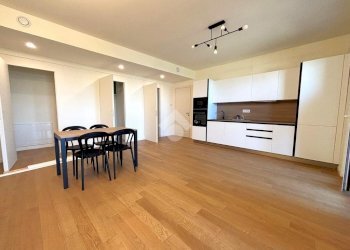 Three-room apartment Via S. Rocco, Segrate - photo 1
