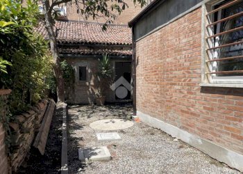 Semi-detached house Via del Mellone, Ferrara - photo 11