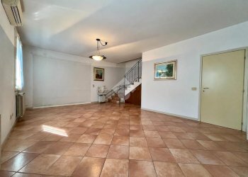 Villa a Schiera Via fiume Montone Abbandonato, Ravenna - foto 9