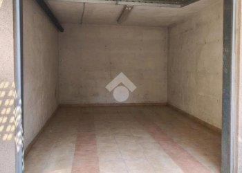 Box Via eritrea, Cormano - foto 1