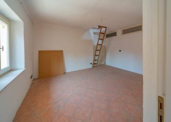 Appartamento in Villa Via Luigi Cadorna, Busca - foto 4