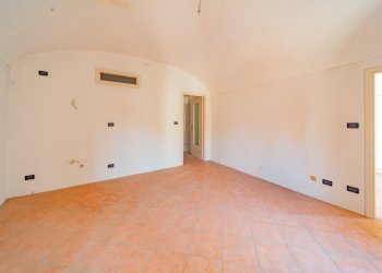 Appartamento in Villa Via Luigi Cadorna, Busca - foto 19