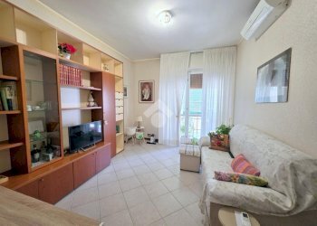 Three-room apartment Viale Fratelli Cervi, San Giuliano Milanese - photo 3