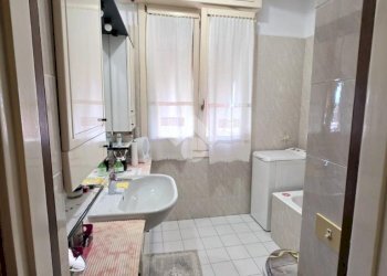 Three-room apartment Viale Fratelli Cervi, San Giuliano Milanese - photo 20