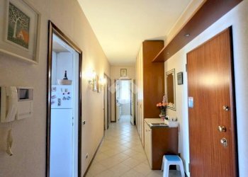 Three-room apartment Viale Fratelli Cervi, San Giuliano Milanese - photo 26