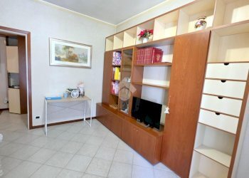Three-room apartment Viale Fratelli Cervi, San Giuliano Milanese - photo 28