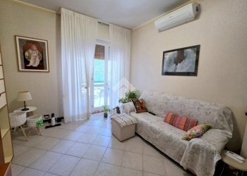Three-room apartment Viale Fratelli Cervi, San Giuliano Milanese - photo 40