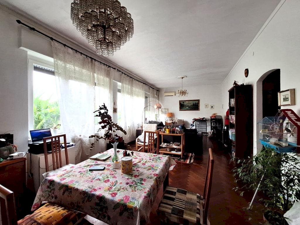 Villa Via S. Bernardo, Mesero - foto 3