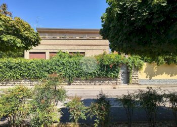 Villa Via S. Bernardo, Mesero - foto 2