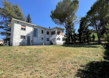 Casa indipendente Piazza Savona, Monastero Bormida - foto 4