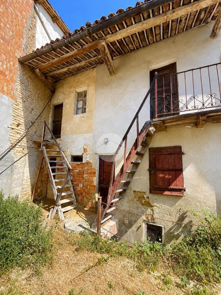 Casa semi indipendente Via Vittorio Emanuele II, Calliano - foto 1