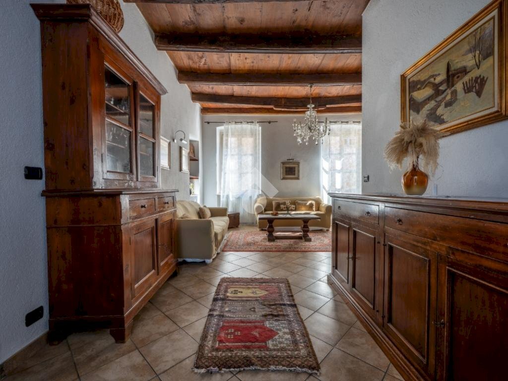 Two-room apartment Via del Seminario, Saluzzo - photo 2