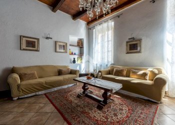 Two-room apartment Via del Seminario, Saluzzo - photo 1