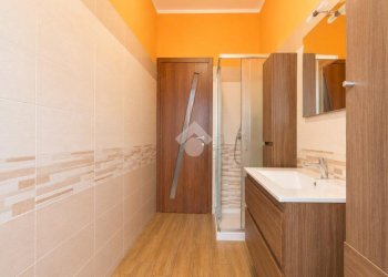 Three-room apartment Via Fratelli Carando, Bra - photo 9