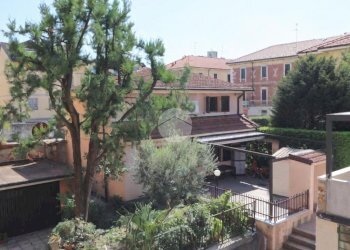 Villa Via De Amicis, Rho - foto 1