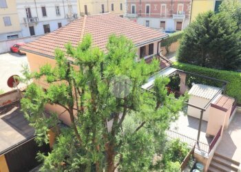 Villa Via De Amicis, Rho - foto 41