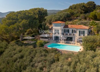 Foto 1 - Villa via Santa Lucia, Diano Castello - photo 1