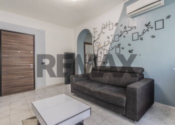 Soggiorno - Three-room apartment VIA BUTTI
26, Parabiago - photo 6
