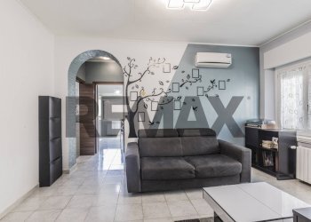 Soggiorno - Three-room apartment VIA BUTTI
26, Parabiago - photo 7