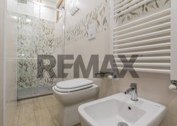 Bagno - Three-room apartment VIA BUTTI
26, Parabiago - photo 17