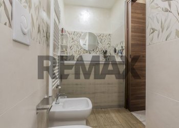 Bagno - Three-room apartment VIA BUTTI
26, Parabiago - photo 18