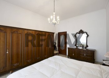 Camera / camera da letto - Four-room apartment Giuseppe Di Vagno
 
7, Turi - photo 17
