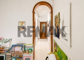 Hall / corridoio - Independent house Via Gioberti
 
39-41-43, Bari - photo 11