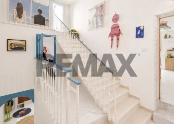 Scale - Independent house Via Gioberti
 
39-41-43, Bari - photo 13