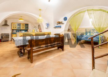 Camera / camera da letto - Independent house Via Gioberti
 
39-41-43, Bari - photo 20