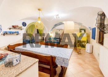 Camera / camera da letto - Independent house Via Gioberti
 
39-41-43, Bari - photo 21