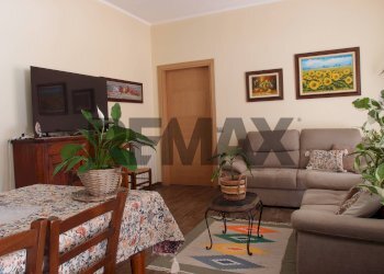 Sala da pranzo - Apartment Via Bartolomeo Augugliaro
 
1, Trapani - photo 44