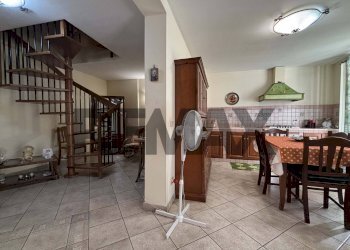 Sala da pranzo - Independent house Via Benedetto Balsamo
 
129, Monreale - photo 2