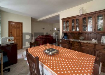 Sala da pranzo - Independent house Via Benedetto Balsamo
 
129, Monreale - photo 8