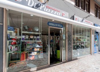 Edificio all\'aperto - Commercial Activity Via Marchese Di Villabianca
91, Palermo - photo 2